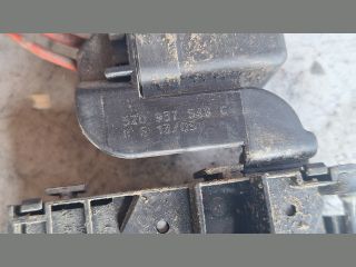 bontott VW FOX Biztosítéktábla Motortér