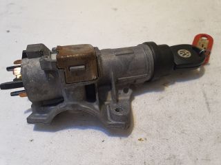 bontott VW FOX Gyújtáskapcsoló Házzal