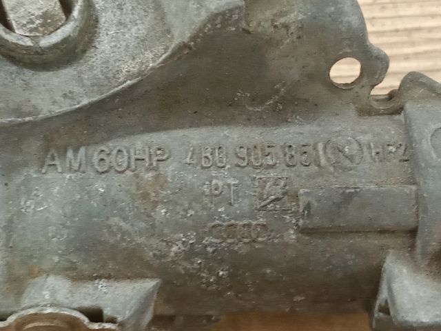 bontott VW FOX Gyújtáskapcsoló Házzal