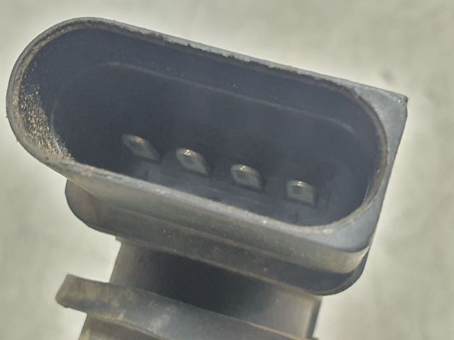 bontott VW FOX Gyújtótrafó