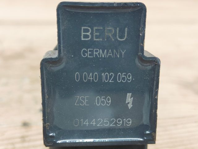 bontott VW FOX Gyújtótrafó