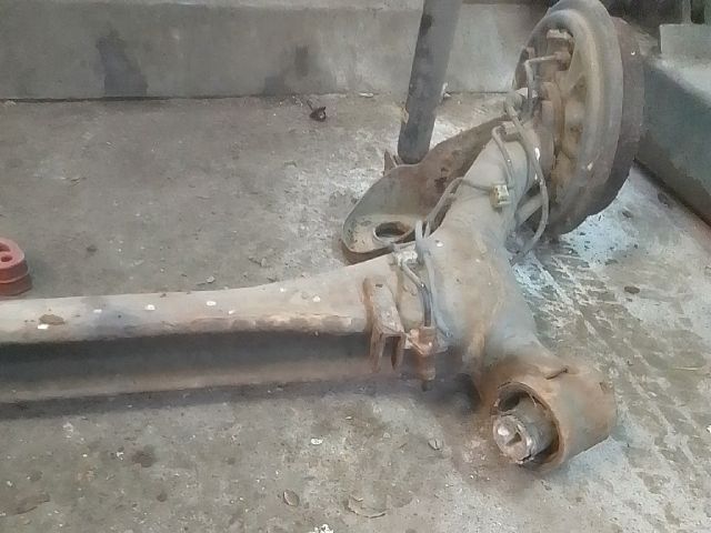 bontott VW FOX Hátsó Híd (Dobfékes)