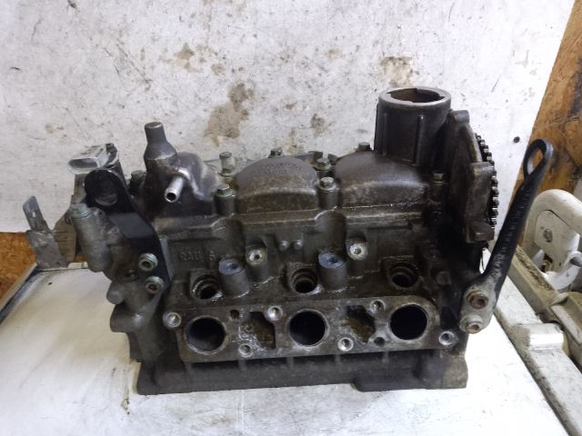 bontott VW FOX Hengerfej