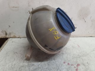 bontott VW FOX Kiegyenlítő Tartály