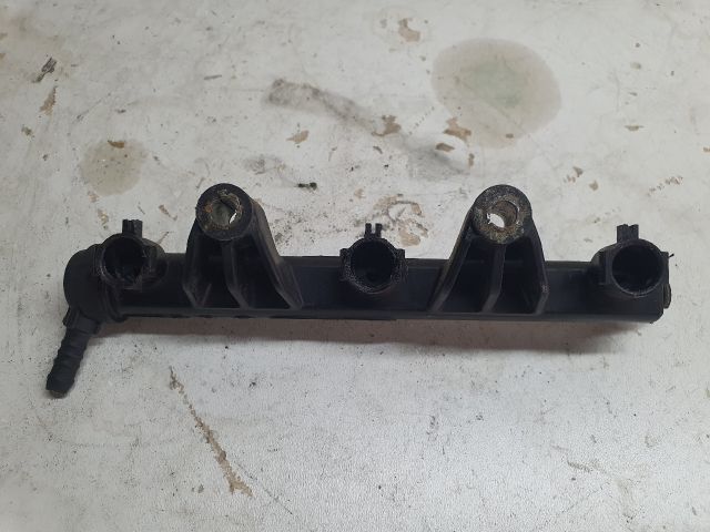 bontott VW FOX Közösnyomócső