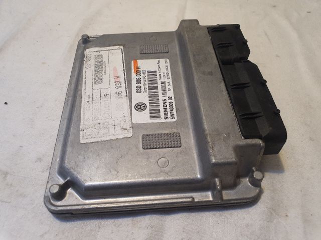 bontott VW FOX Motorvezérlő