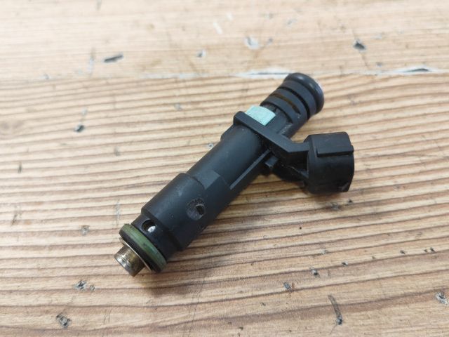 bontott VW FOX Porlasztó (1 db)