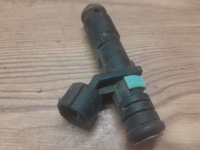 bontott VW FOX Porlasztó (1 db)