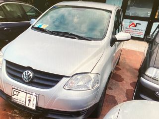 bontott VW FOX Üzemanyag Szivattyú Relé