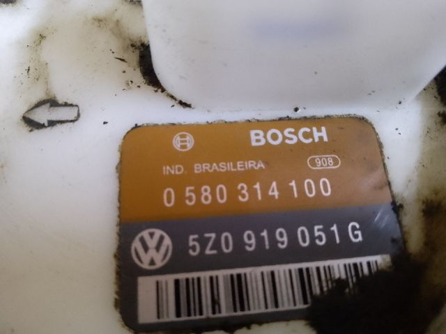 bontott VW FOX Üzemanyag Szivattyú