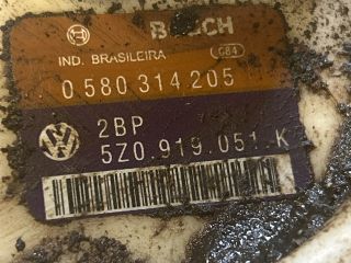 bontott VW FOX Üzemanyag Szivattyú