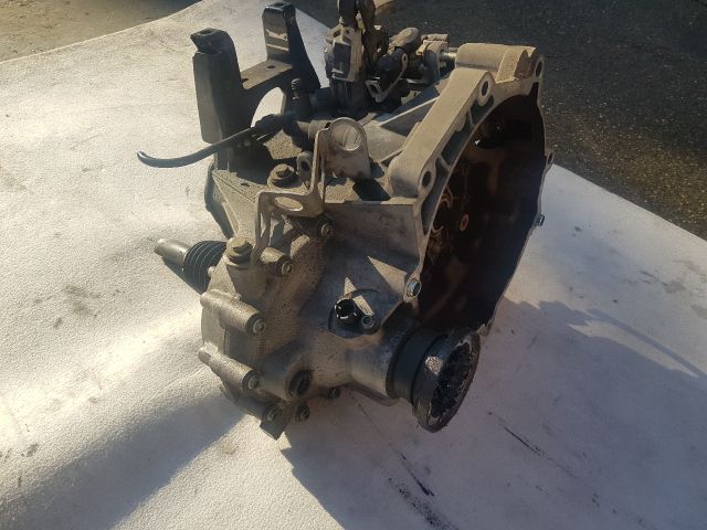 bontott VW FOX Váltó (Mechanikus)