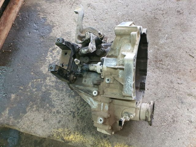 bontott VW FOX Váltó (Mechanikus)