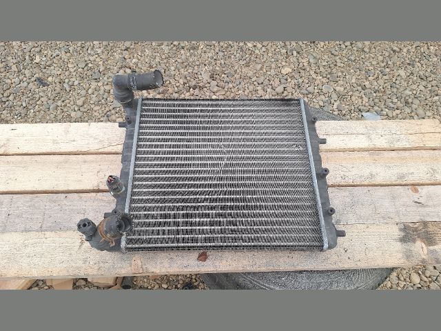 bontott VW FOX Vízhűtő Radiátor (Klímás)