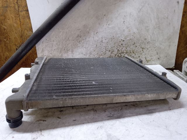 bontott VW FOX Vízhűtő Radiátor (Nem klímás)