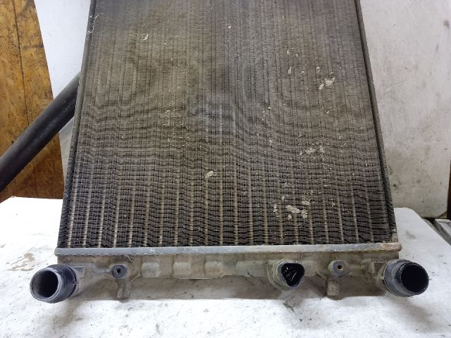 bontott VW FOX Vízhűtő Radiátor (Nem klímás)