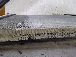 bontott VW FOX Vízhűtő Radiátor (Nem klímás)