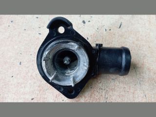 bontott VW FOX Termosztátház