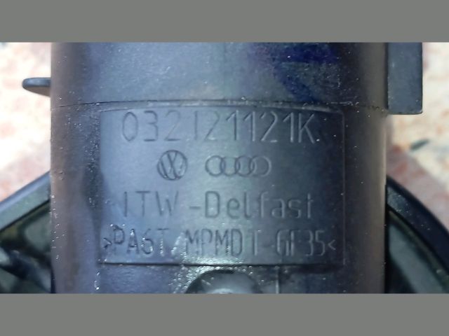 bontott VW FOX Termosztátház