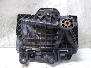 bontott VW FOX Akkumulátor Tartó