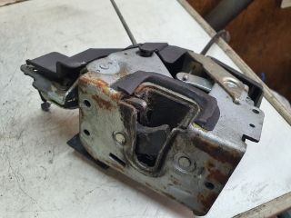 bontott VW FOX Bal első Ajtózár