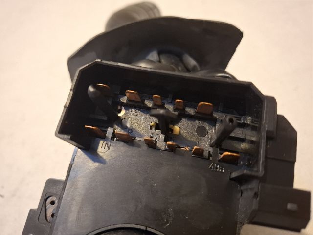 bontott VW FOX Bal Kormánykapcsoló Irányjelző