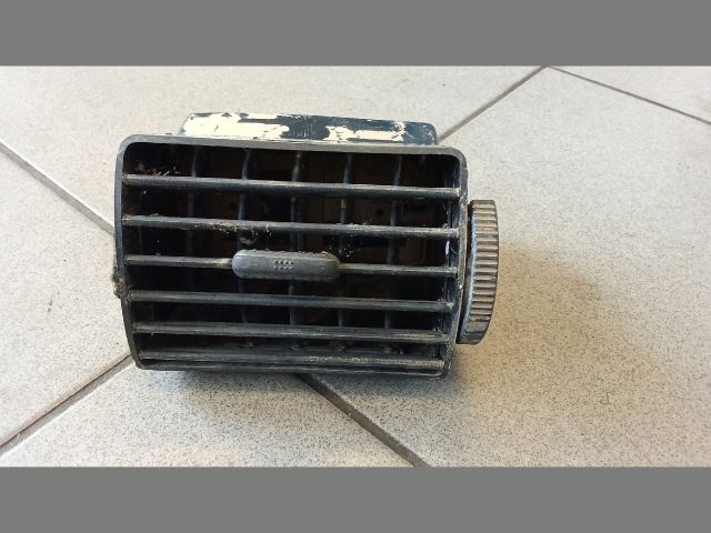 bontott VW FOX Bal Szellőző