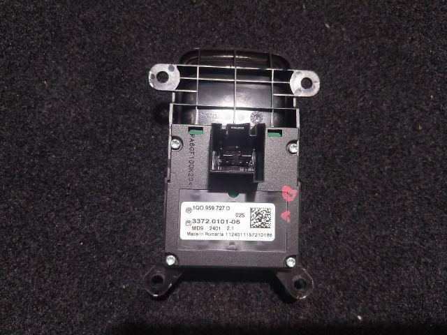 bontott VW FOX Cabrio Tetővezérlő