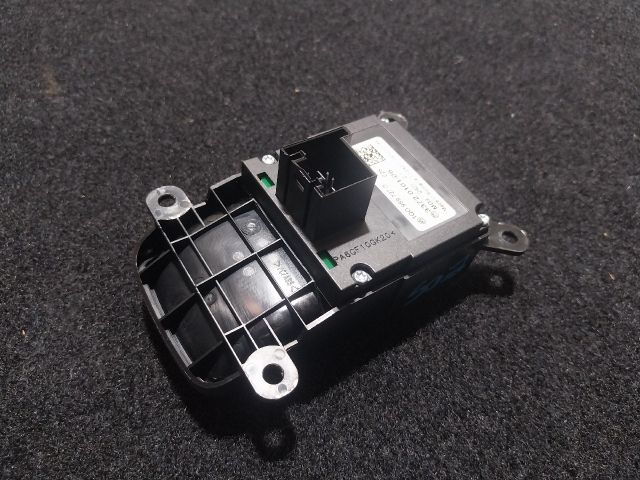 bontott VW FOX Cabrio Tetővezérlő