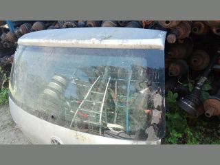 bontott VW FOX Csomagtérajtó (Részeivel)