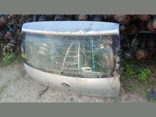 bontott VW FOX Csomagtérajtó (Részeivel)