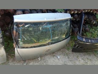 bontott VW FOX Csomagtérajtó (Részeivel)