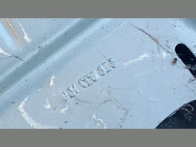 bontott VW FOX Csomagtérajtó (Részeivel)