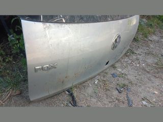 bontott VW FOX Csomagtérajtó (Részeivel)