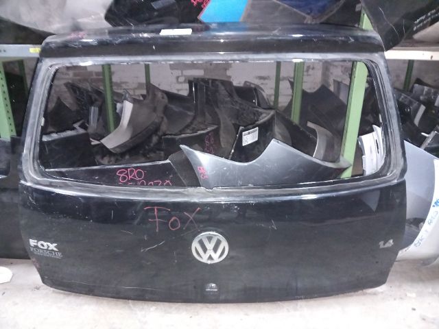 bontott VW FOX Csomagtérajtó (Üres lemez)