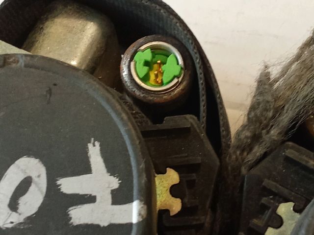 bontott VW FOX Első Biztonsági Öv Pár (Feszítővel)