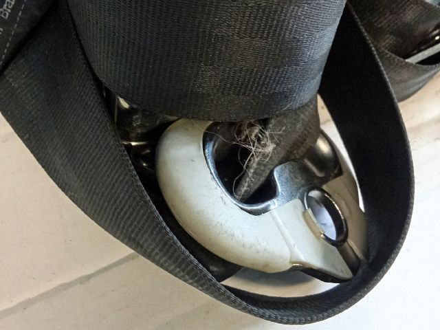 bontott VW FOX Első Biztonsági Öv Pár (Feszítővel)