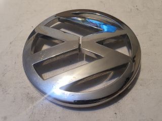 bontott VW FOX Első Embléma