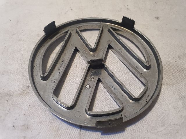 bontott VW FOX Első Embléma