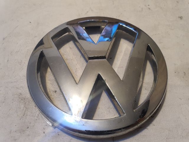 bontott VW FOX Első Embléma