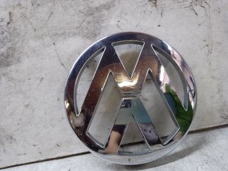 bontott VW FOX Első Embléma