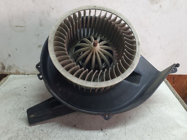 bontott VW FOX Fűtőmotor (Klímás)