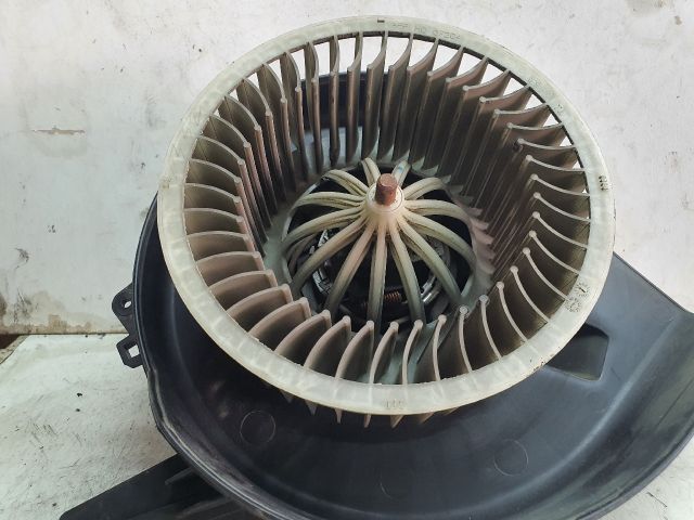 bontott VW FOX Fűtőmotor (Klímás)