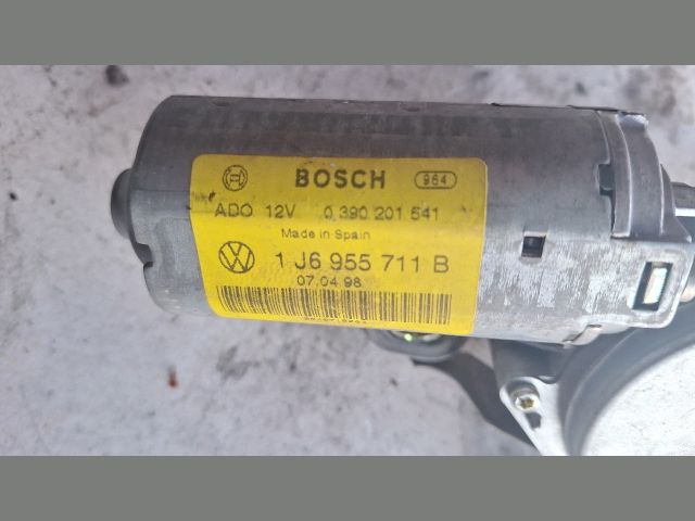 bontott VW FOX Hátsó Ablaktörlő Motor