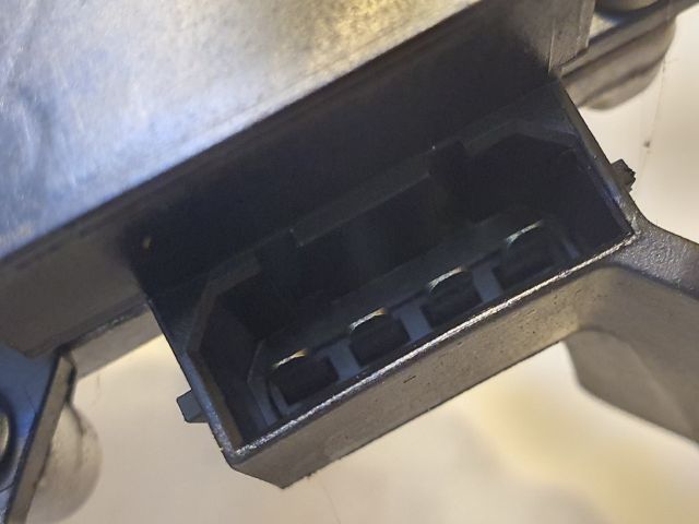 bontott VW FOX Hátsó Ablaktörlő Motor