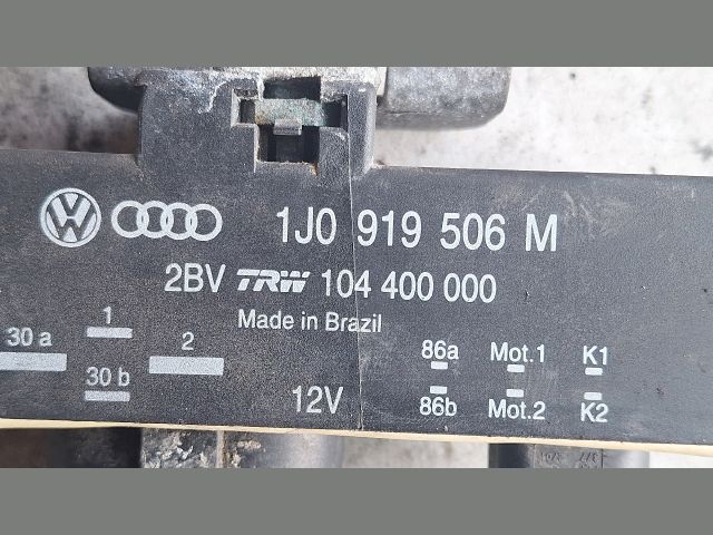 bontott VW FOX Hűtőventilátor Elektronika