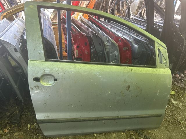 bontott VW FOX Jobb első Ajtó (Üres lemez)