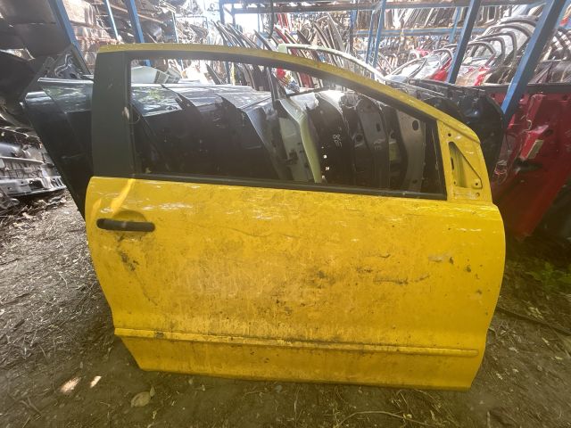bontott VW FOX Jobb első Ajtó (Üres lemez)