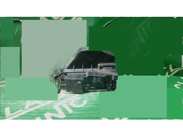 bontott VW FOX Jobb első Ajtózár