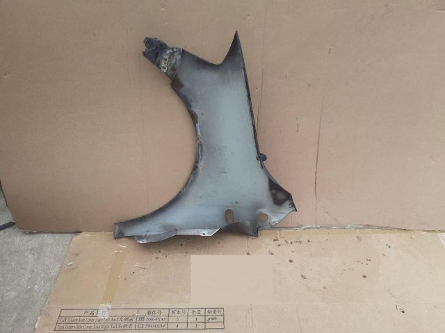 bontott VW FOX Jobb első Sárvédő